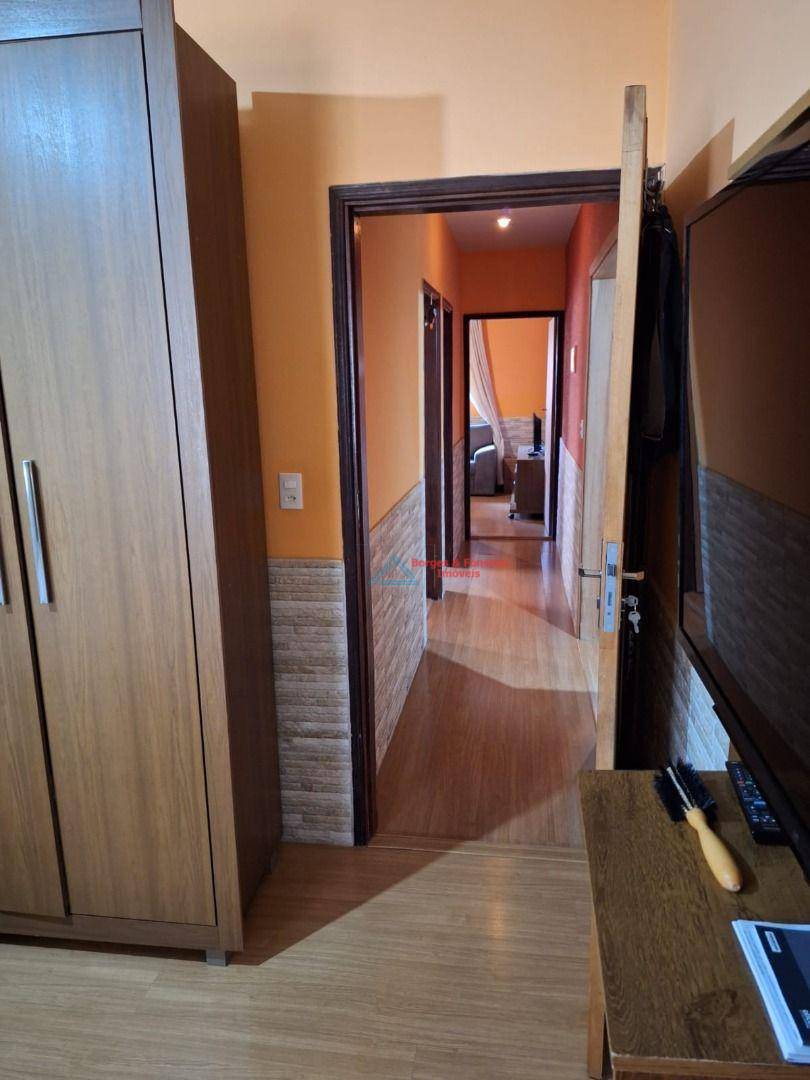 Casa à venda com 3 quartos, 139m² - Foto 14