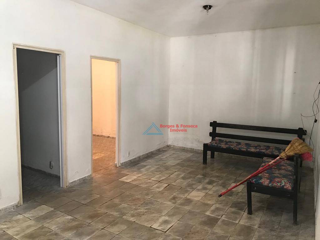 Chácara à venda com 2 quartos, 750m² - Foto 18