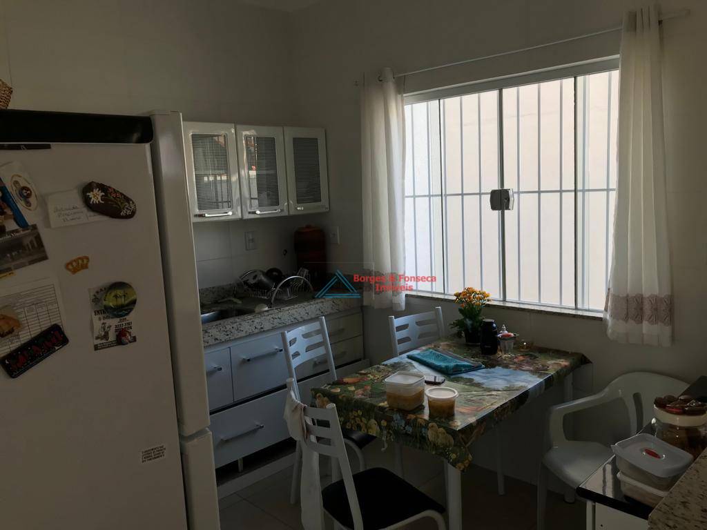 Apartamento à venda com 2 quartos, 64m² - Foto 10