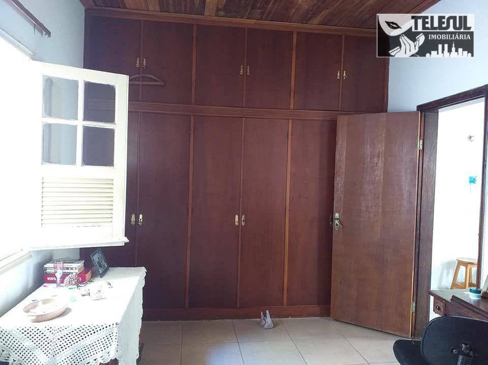 Casa à venda com 4 quartos, 440m² - Foto 12