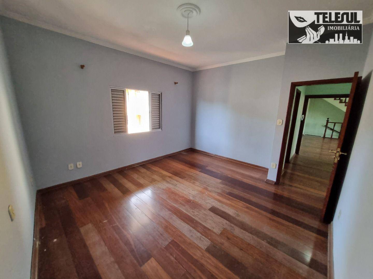 Casa para alugar com 5 quartos, 146m² - Foto 16