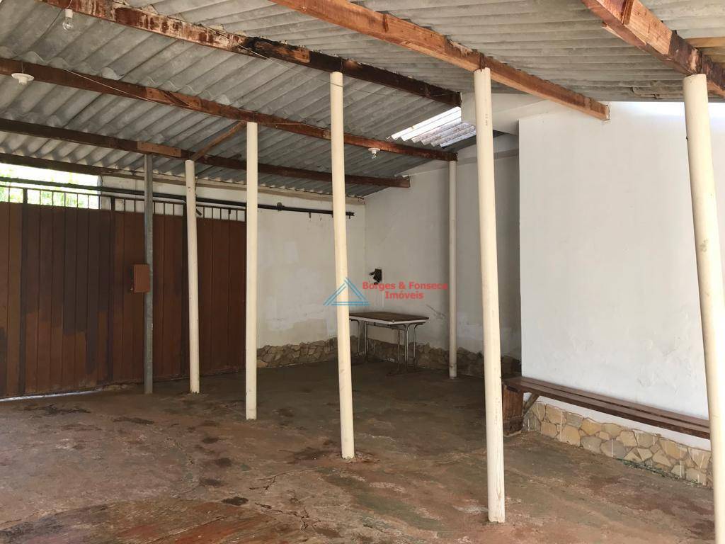 Chácara à venda com 2 quartos, 750m² - Foto 6