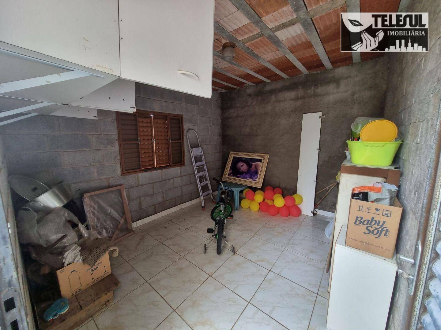 Casa à venda com 1 quarto, 200m² - Foto 9