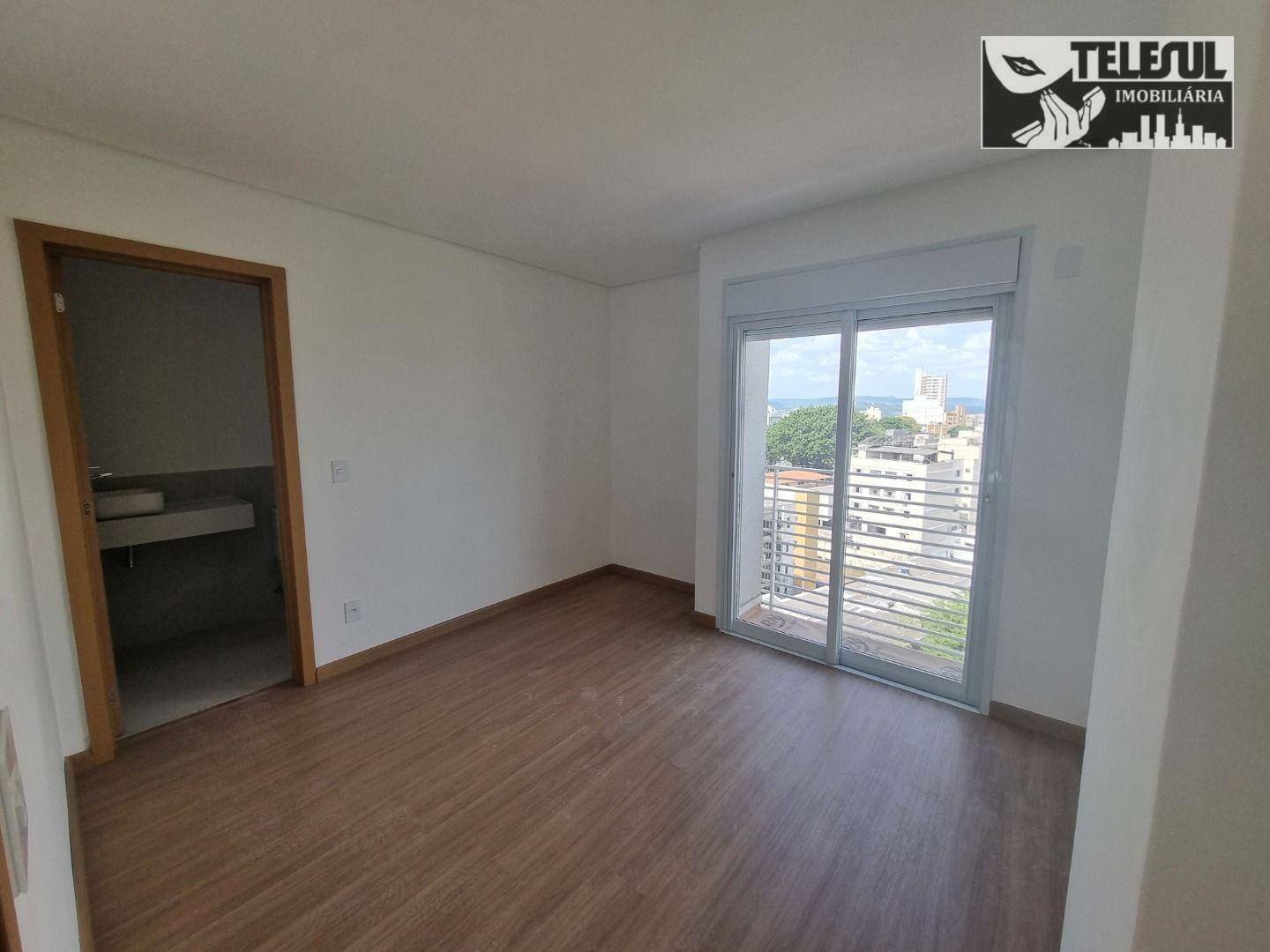 Apartamento à venda com 3 quartos, 152m² - Foto 9