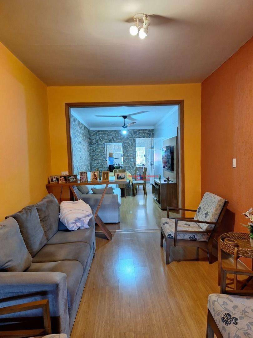 Casa à venda com 3 quartos, 139m² - Foto 4