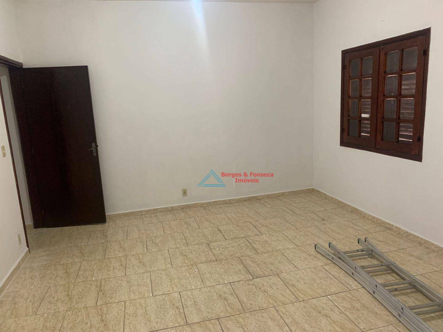 Casa à venda com 3 quartos, 187m² - Foto 15