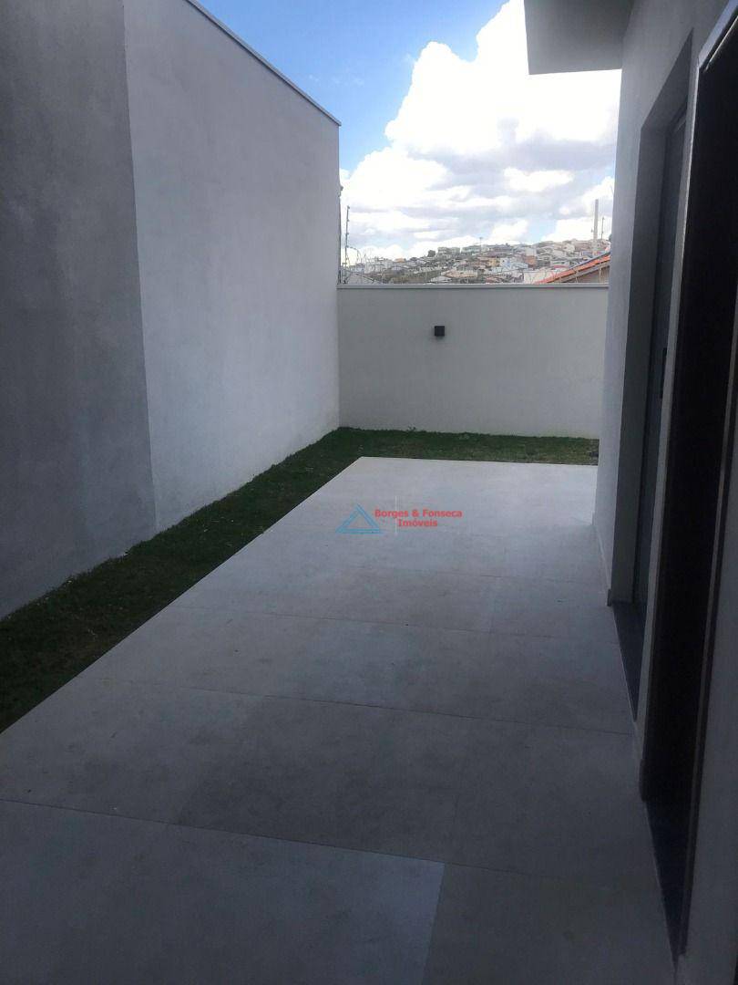 Casa à venda com 3 quartos, 275m² - Foto 14