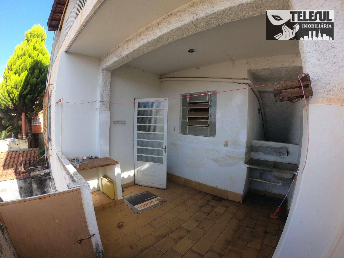 Casa à venda com 4 quartos, 201m² - Foto 7