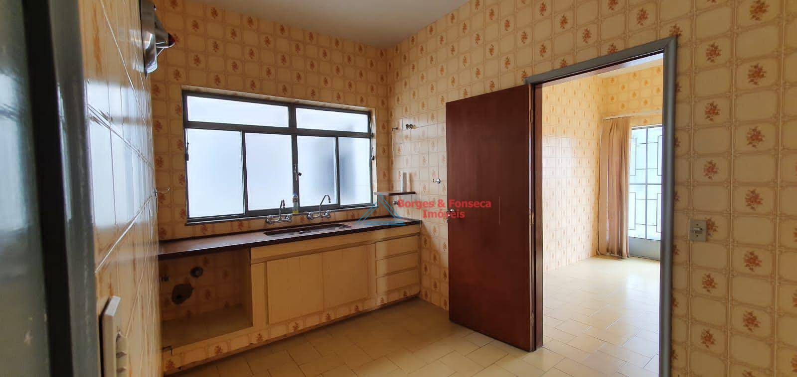 Casa à venda com 5 quartos, 275m² - Foto 16