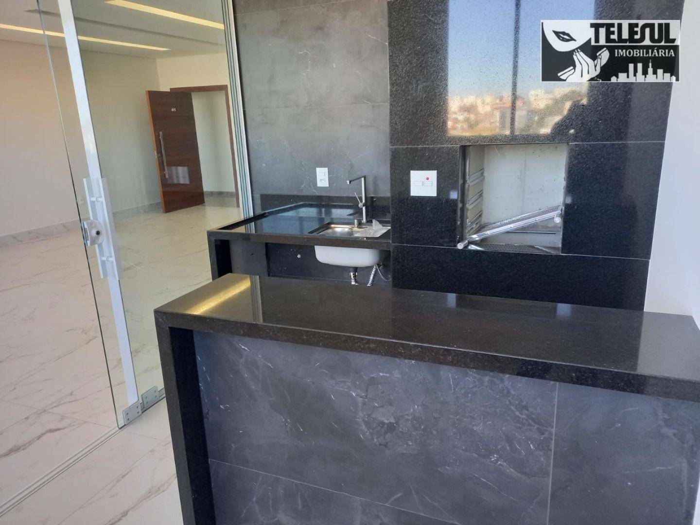 Apartamento à venda com 3 quartos, 168m² - Foto 13