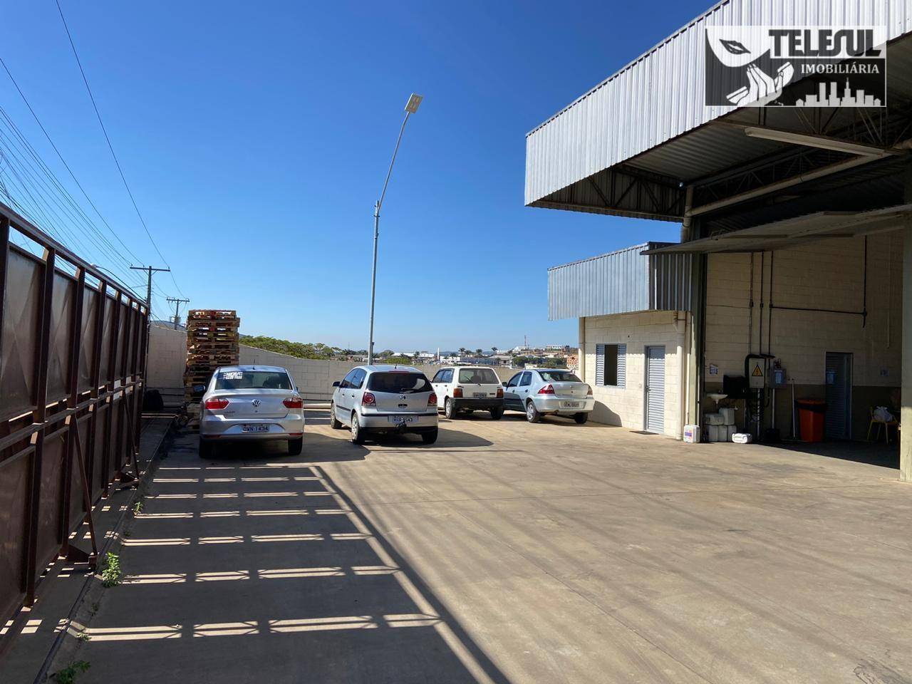 Depósito-Galpão-Armazém para alugar, 1000m² - Foto 8