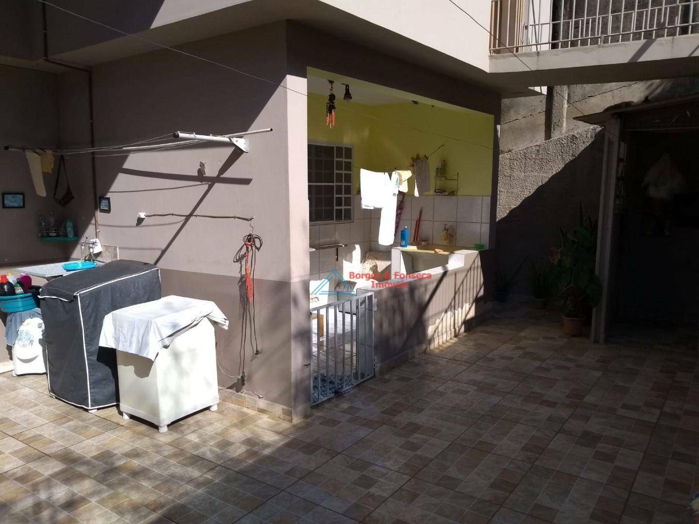 Casa à venda com 2 quartos, 250m² - Foto 13