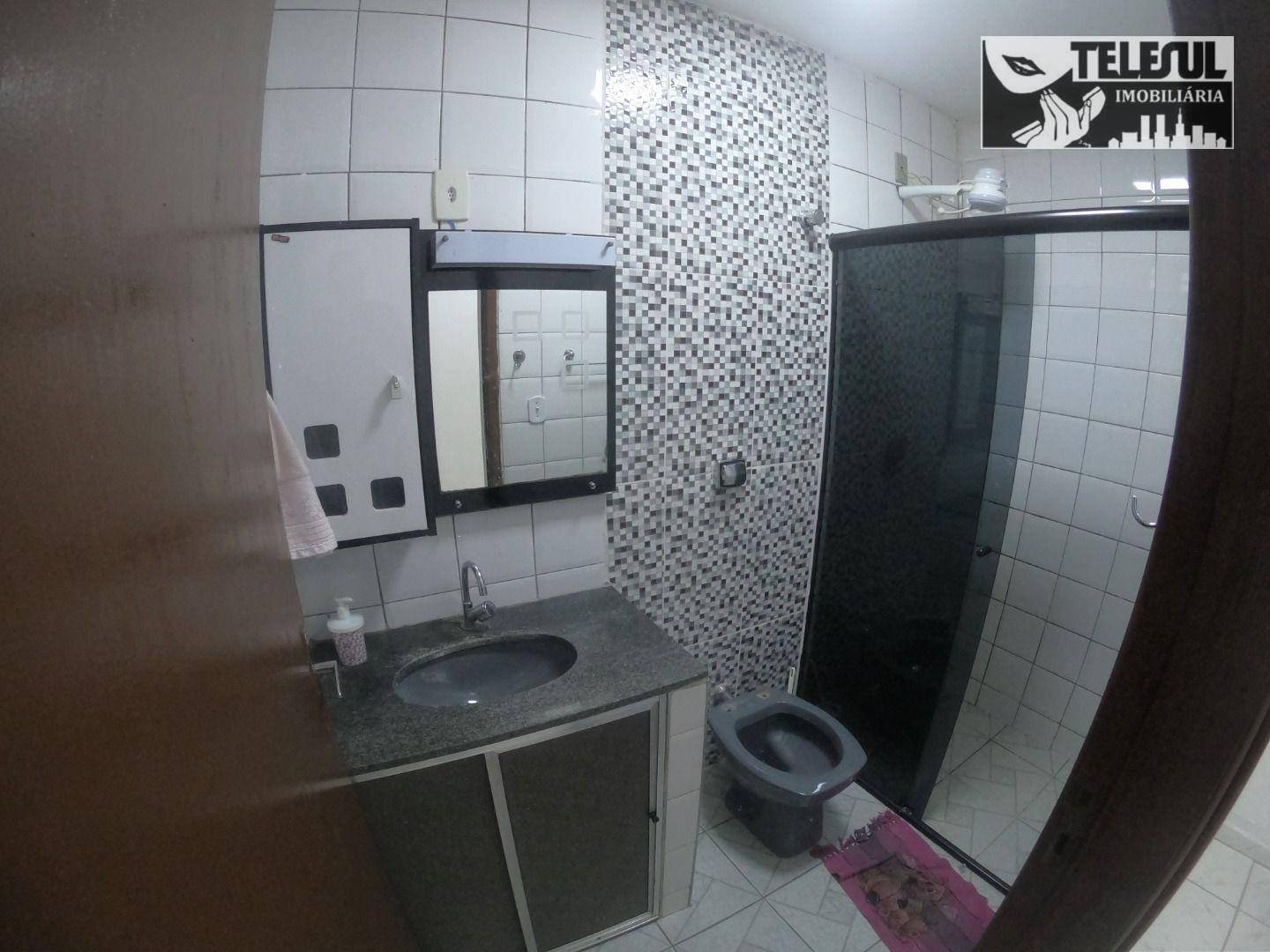 Casa à venda com 3 quartos, 300m² - Foto 6