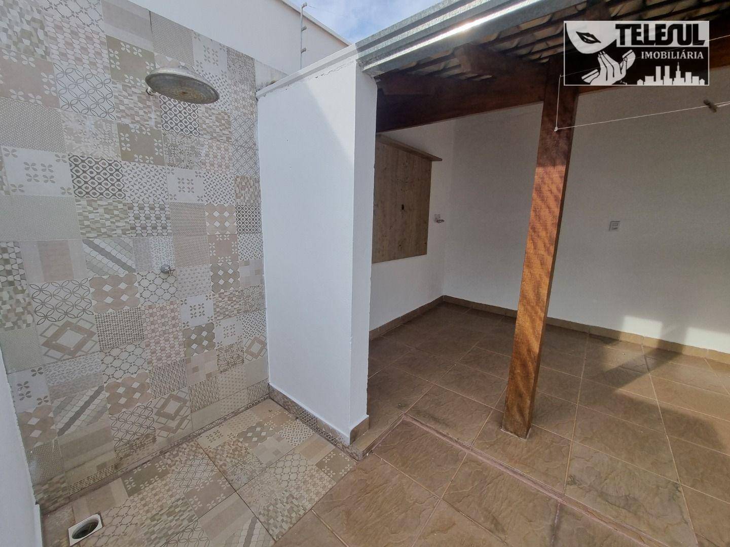 Casa à venda com 3 quartos, 250m² - Foto 13