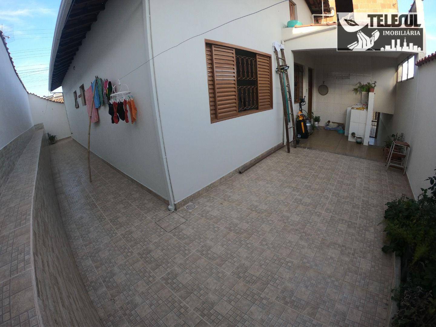 Casa à venda com 4 quartos, 225m² - Foto 12