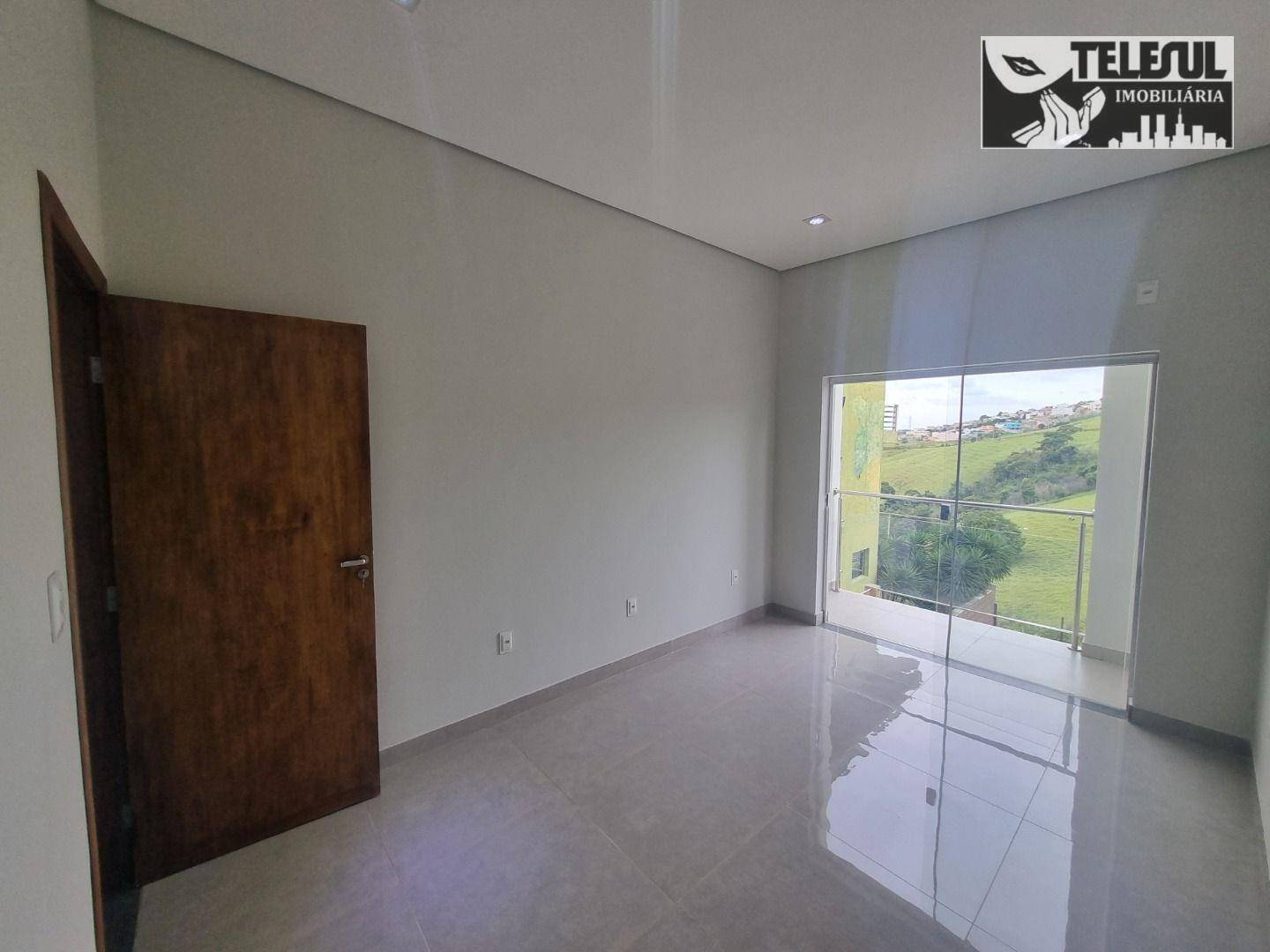 Casa à venda com 3 quartos, 440m² - Foto 16