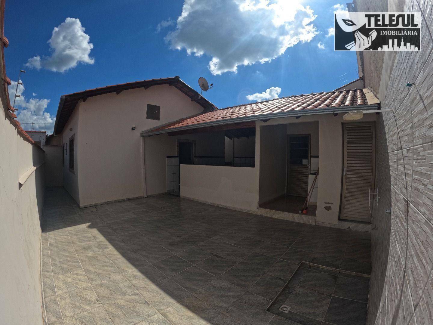 Casa à venda com 3 quartos, 250m² - Foto 11