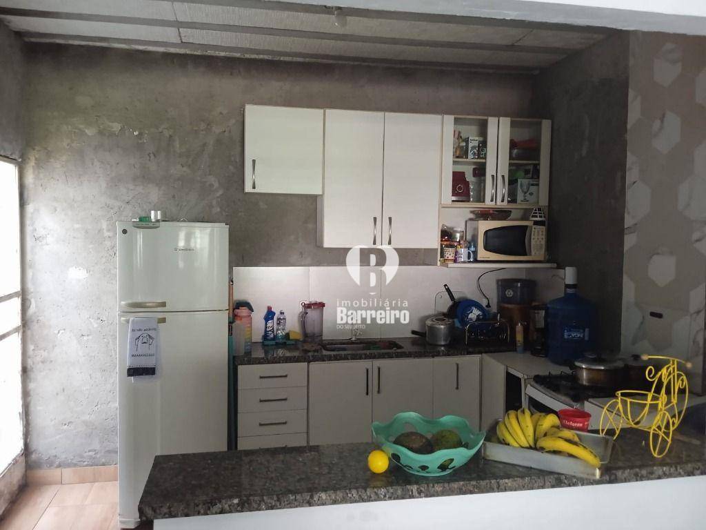 Casa à venda com 5 quartos, 394m² - Foto 5