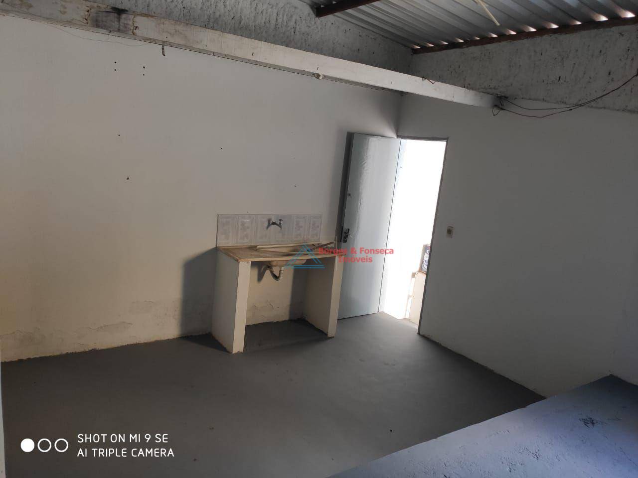 Casa à venda com 3 quartos, 228m² - Foto 15