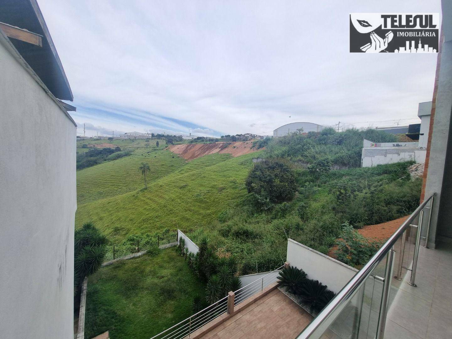 Casa à venda com 3 quartos, 440m² - Foto 6