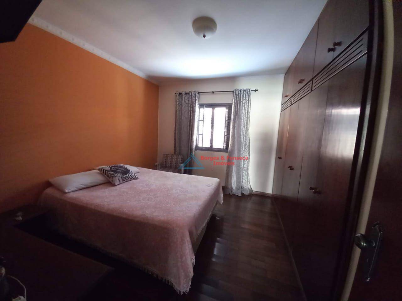 Casa à venda com 3 quartos, 230m² - Foto 9