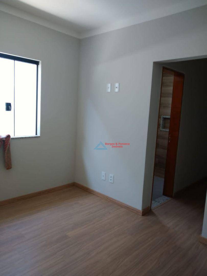 Casa à venda com 3 quartos, 220m² - Foto 9