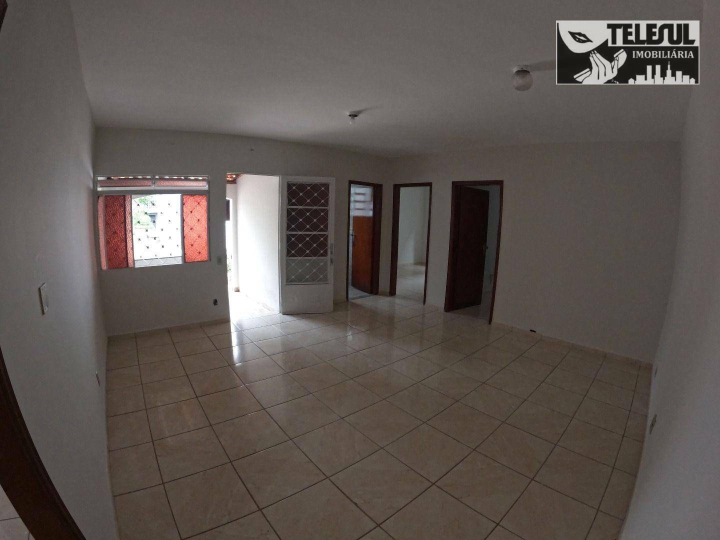 Casa à venda com 9 quartos, 750m² - Foto 2