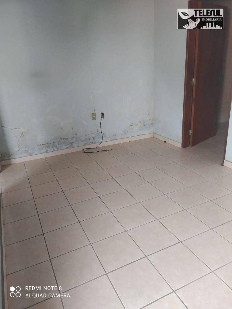 Casa à venda com 5 quartos, 300m² - Foto 17