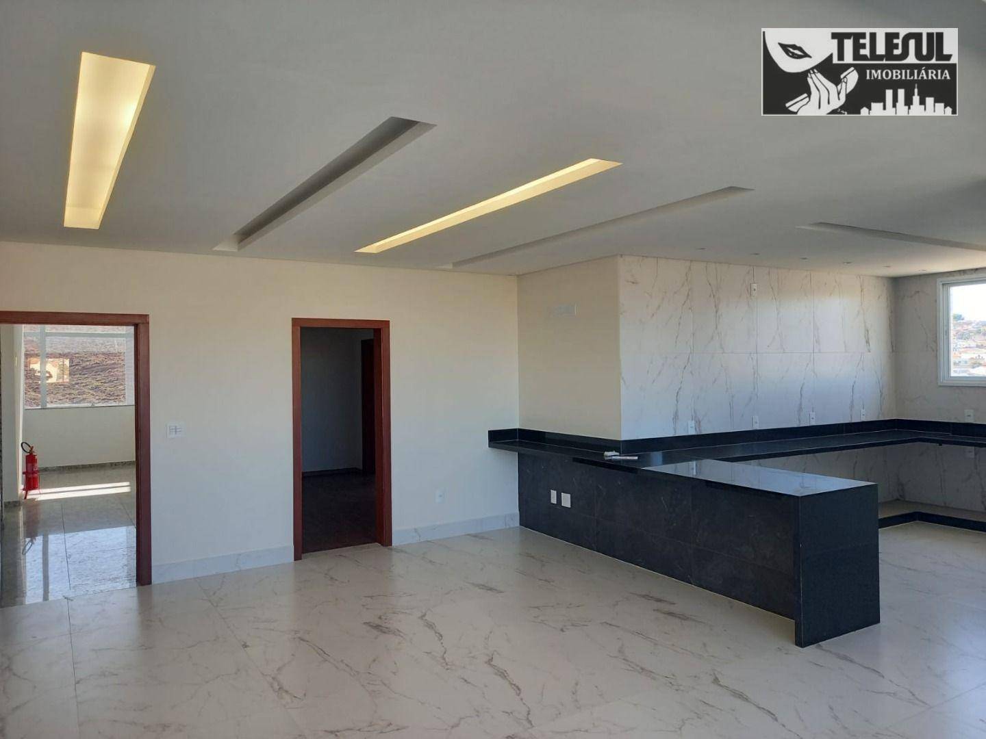 Apartamento à venda com 3 quartos, 168m² - Foto 12