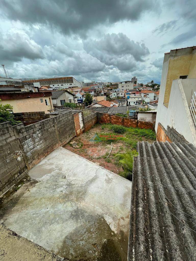 Casa à venda com 2 quartos, 186m² - Foto 17