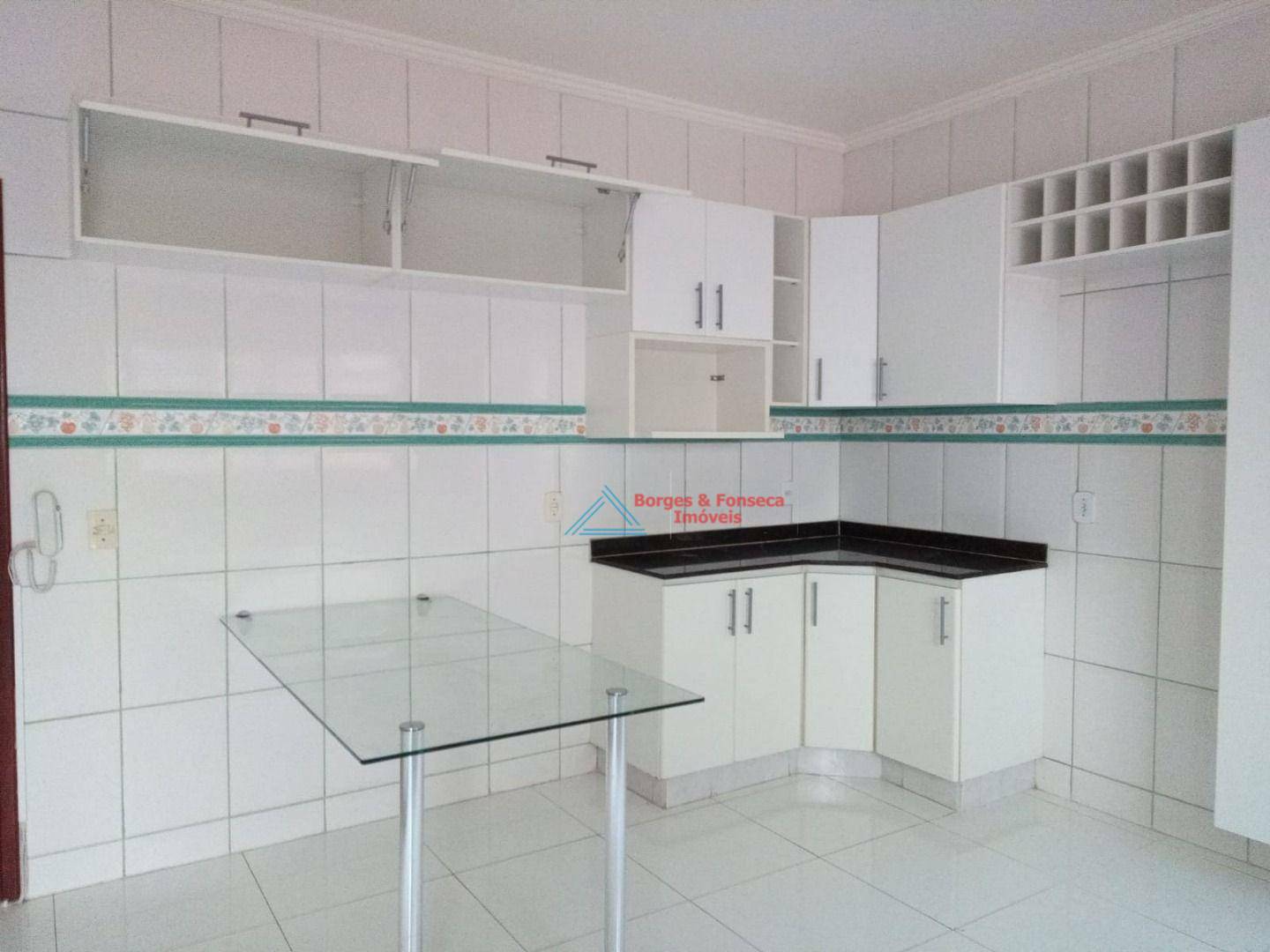 Casa à venda com 3 quartos, 250m² - Foto 25