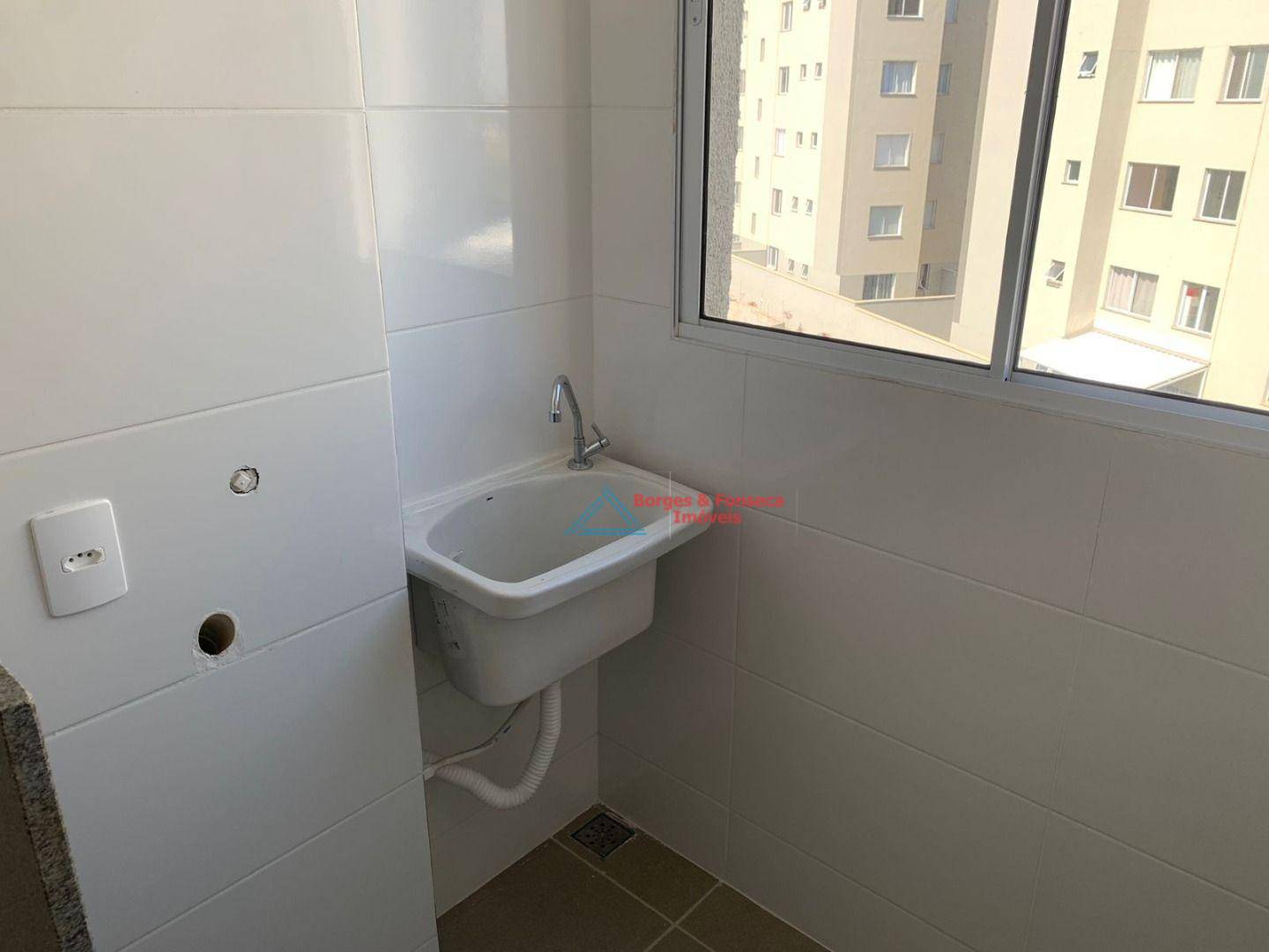 Apartamento para alugar com 2 quartos, 50m² - Foto 10