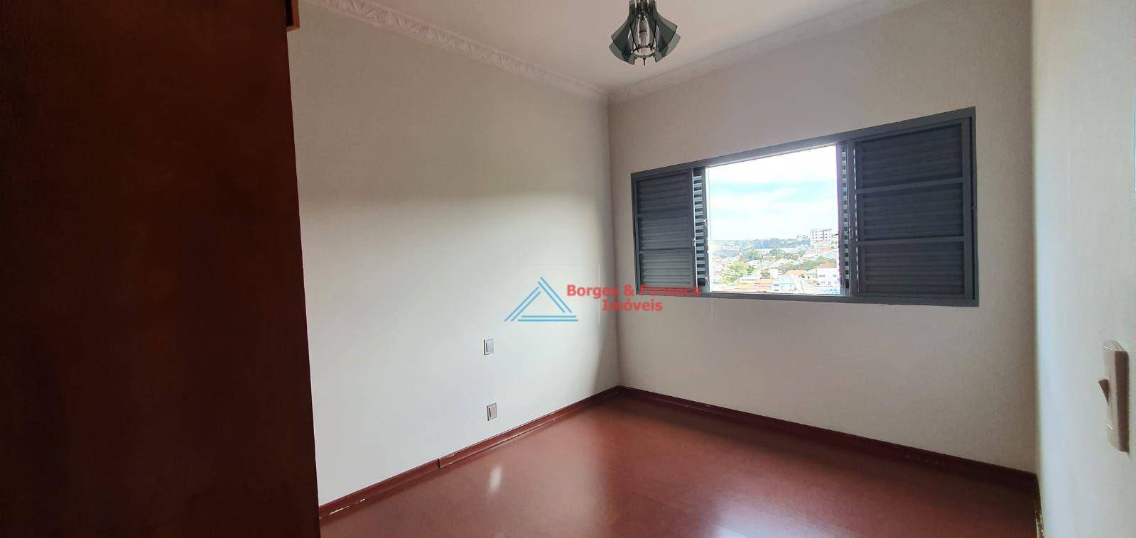 Casa à venda com 5 quartos, 275m² - Foto 12