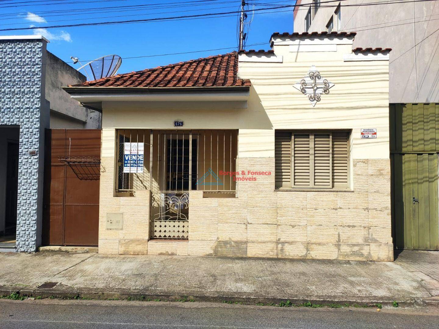 Casa à venda com 2 quartos, 99m² - Foto 1