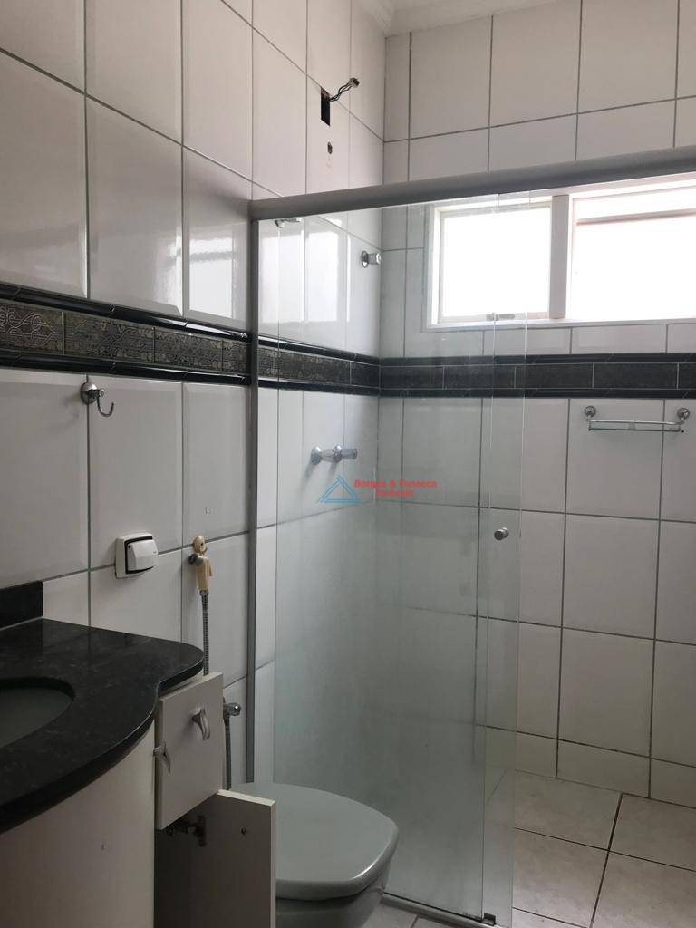 Casa à venda com 3 quartos, 250m² - Foto 22