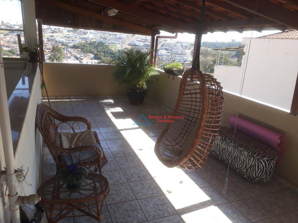 Casa à venda com 3 quartos, 300m² - Foto 17