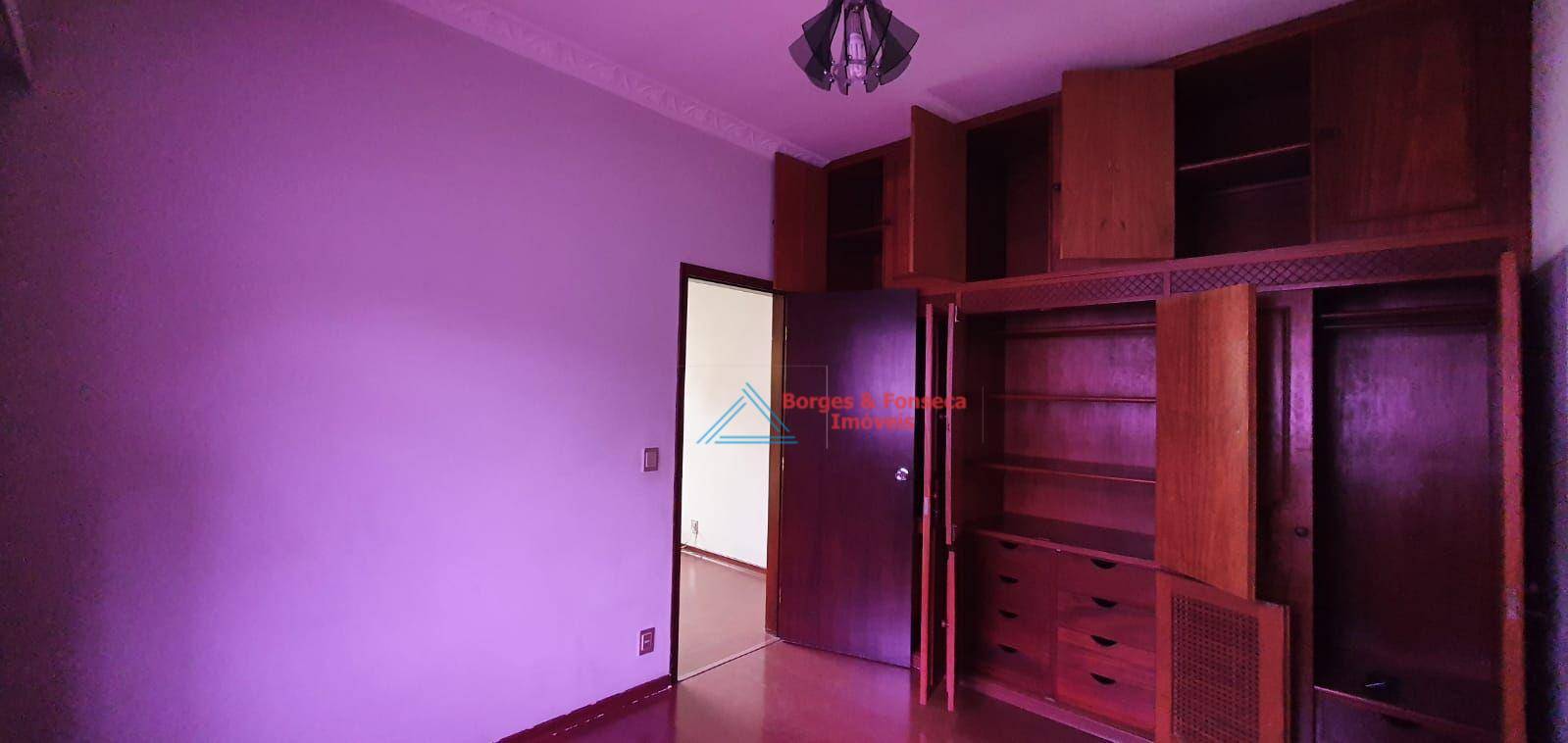 Casa à venda com 5 quartos, 275m² - Foto 13