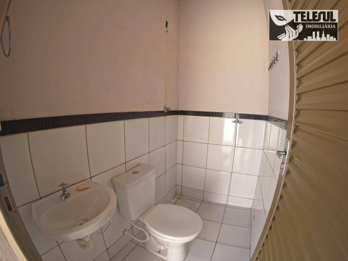 Casa à venda com 3 quartos, 250m² - Foto 12