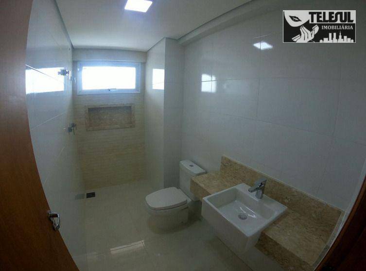 Apartamento à venda com 3 quartos, 147m² - Foto 6