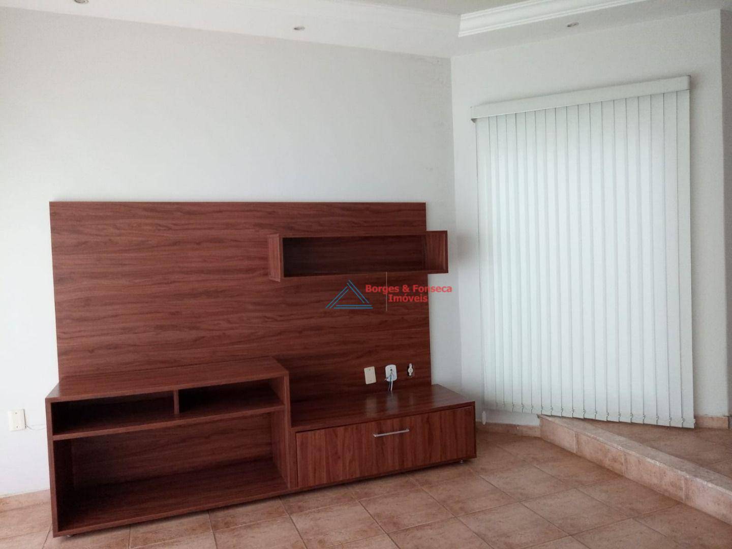 Casa à venda com 3 quartos, 250m² - Foto 8