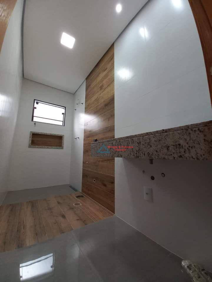 Casa à venda com 3 quartos, 220m² - Foto 6