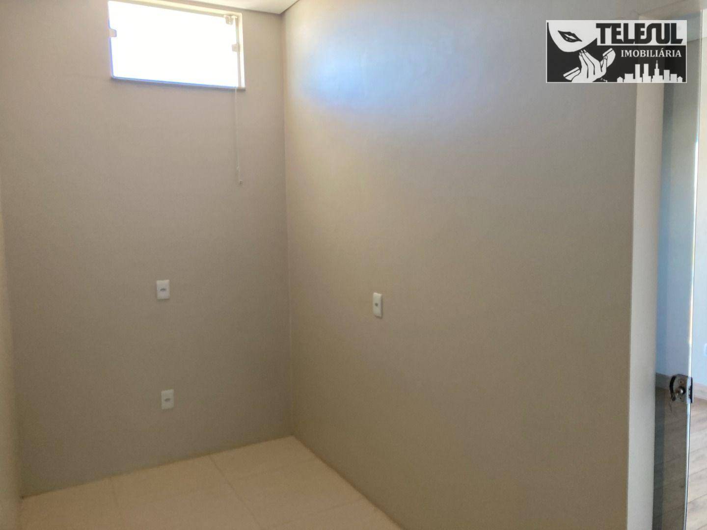 Casa à venda com 3 quartos, 200m² - Foto 15