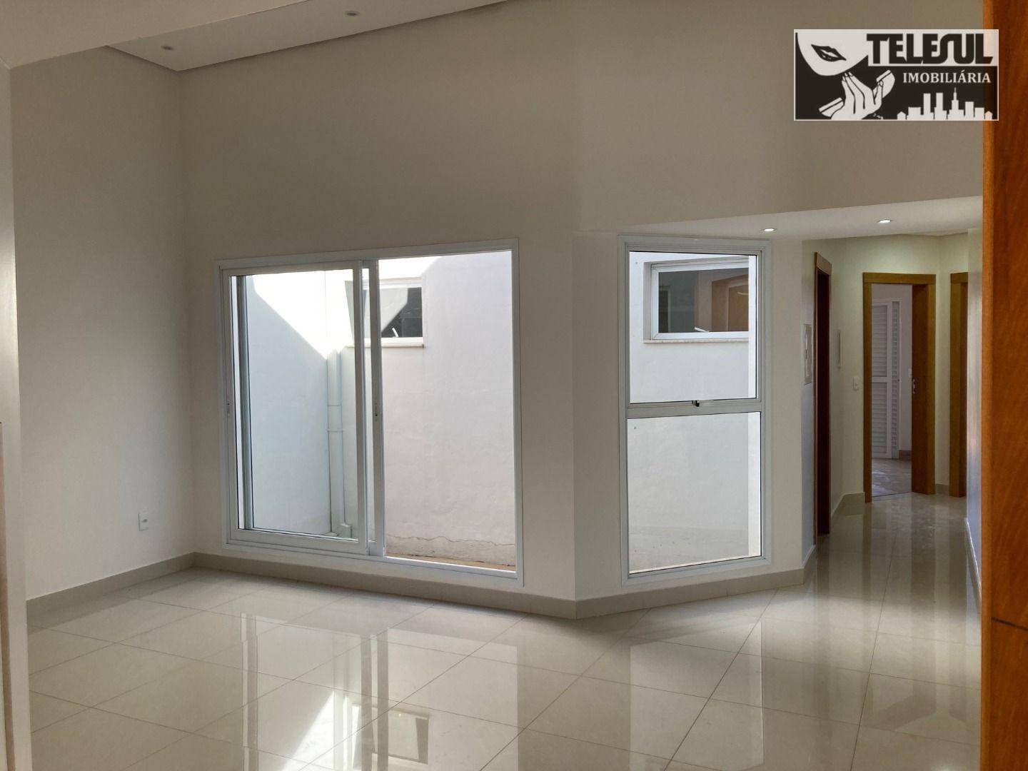 Casa à venda com 3 quartos, 200m² - Foto 3