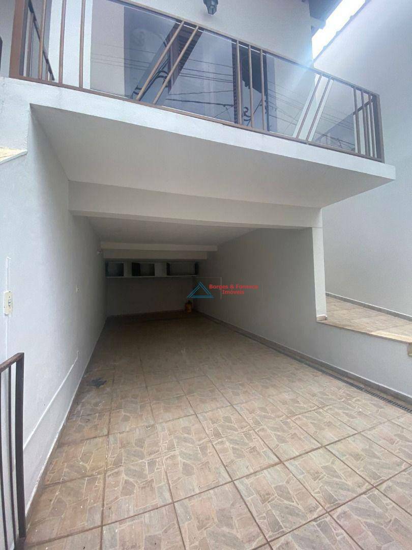 Casa à venda com 3 quartos, 250m² - Foto 5