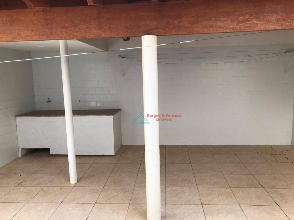 Casa à venda com 6 quartos, 360m² - Foto 20