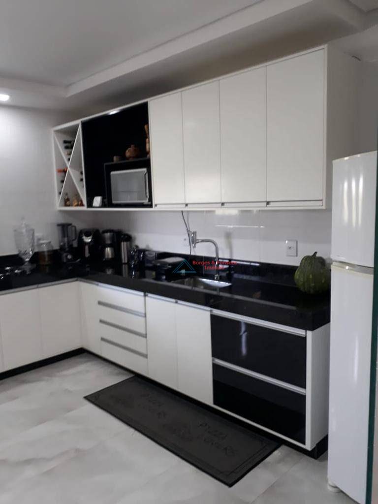 Apartamento à venda com 3 quartos, 160m² - Foto 19