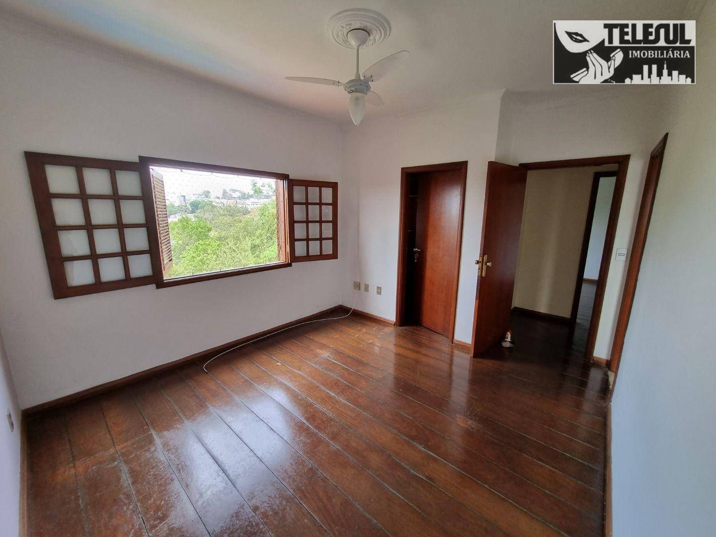 Casa à venda com 4 quartos, 382m² - Foto 15