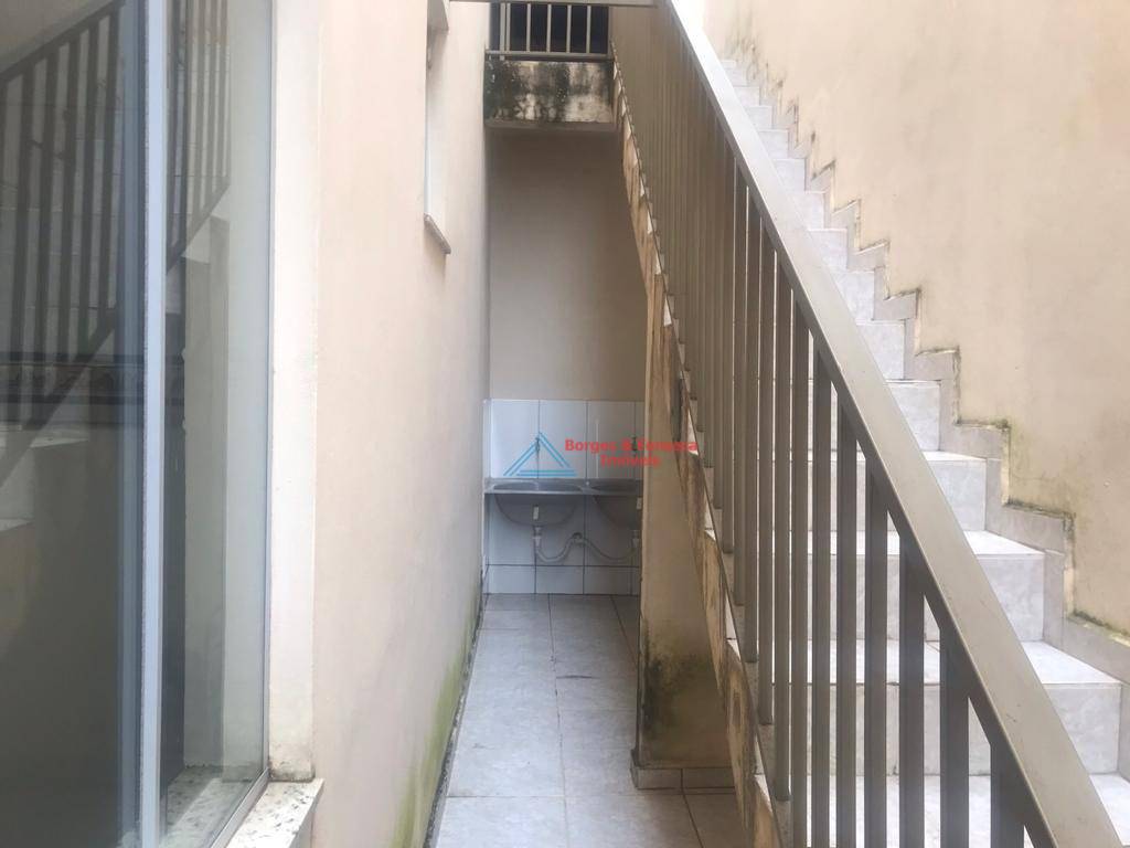 Casa à venda com 2 quartos, 102m² - Foto 15