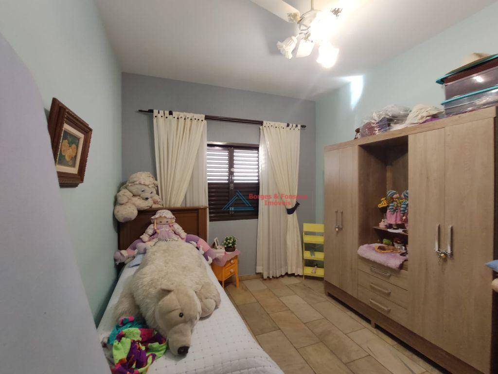 Casa à venda com 3 quartos, 360m² - Foto 15