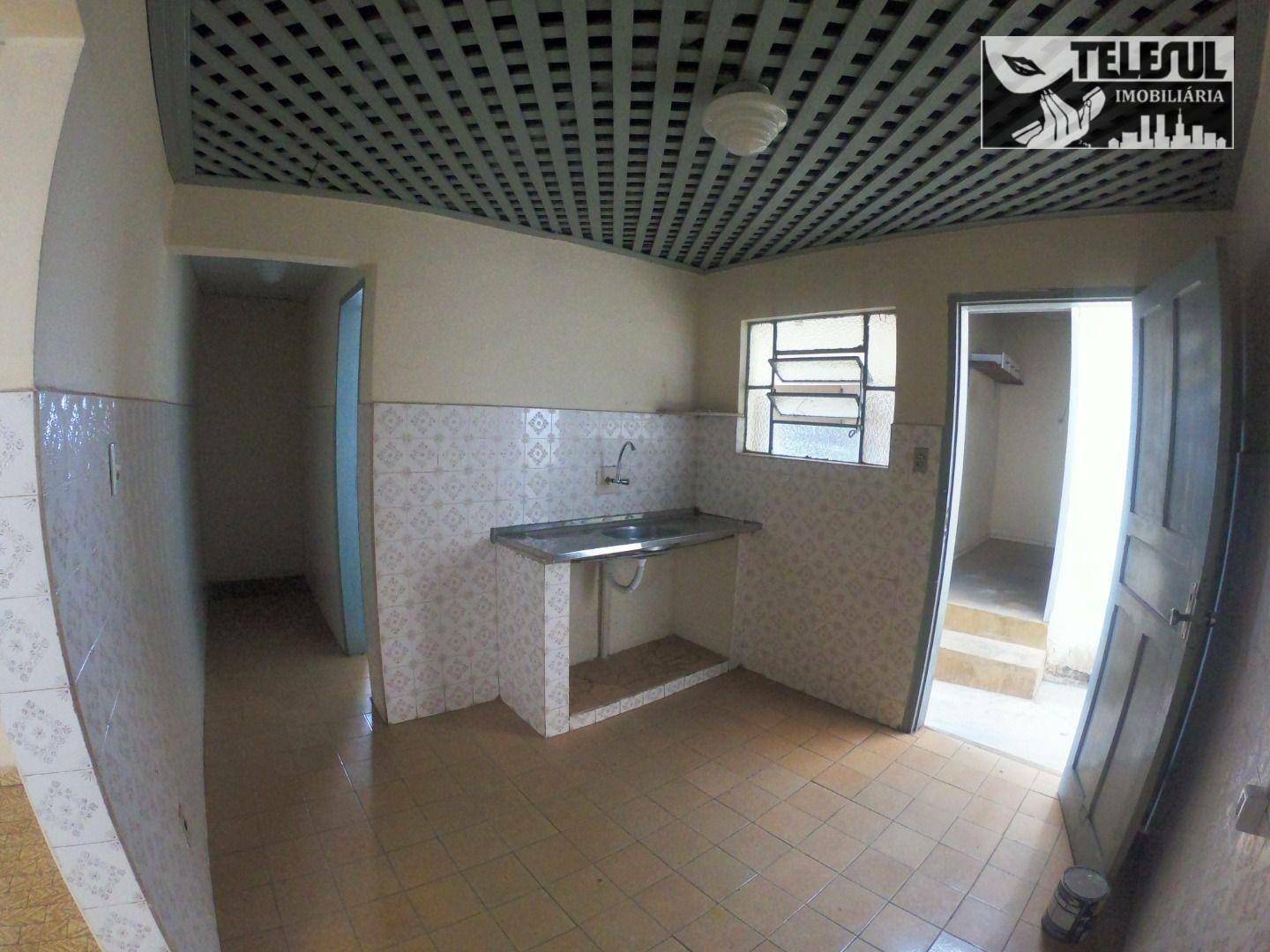 Casa à venda com 5 quartos, 250m² - Foto 6